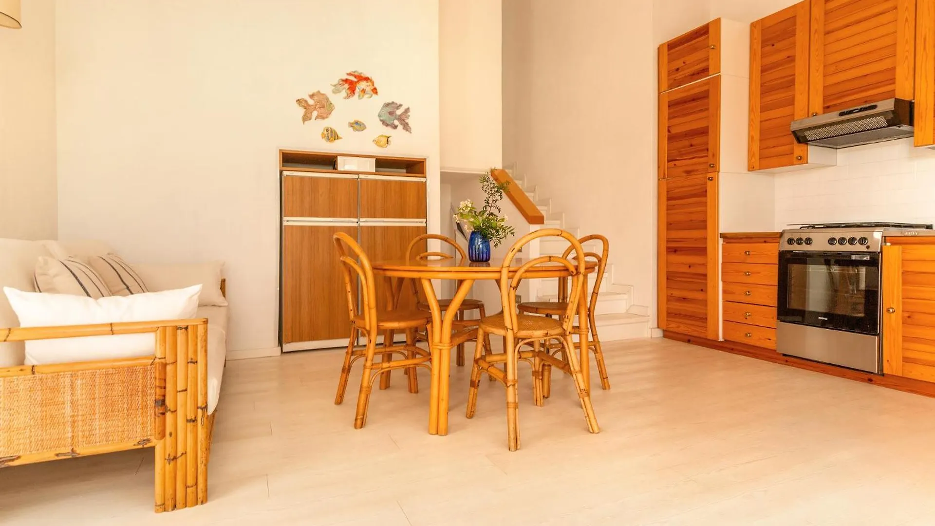 Villa Blue Bay Home A Pochi Passi Dalla Baia Di Porto Luna Simius Italien