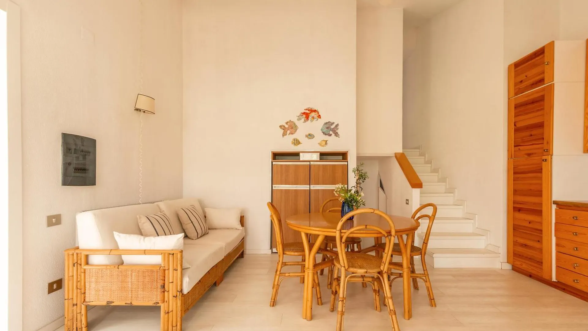 Villa Blue Bay Home A Pochi Passi Dalla Baia Di Porto Luna Simius